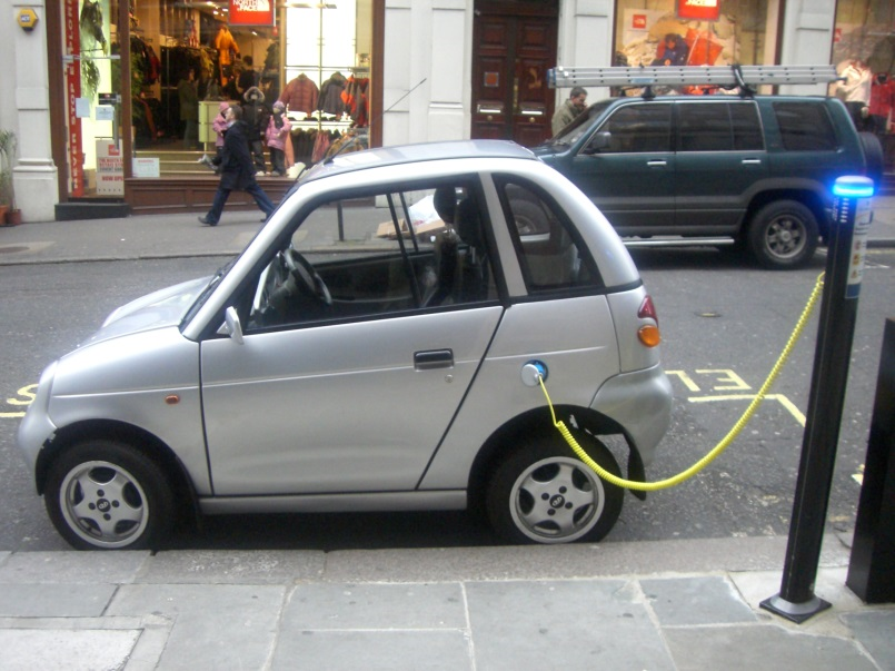 Would an electric car save you money? Expert advice from WeWantAnyCar.com